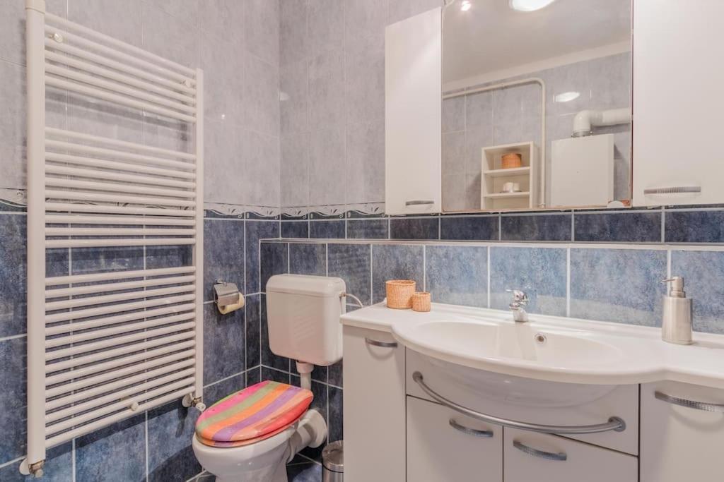 Cosy Pet-friendly Flat W Balcony @ Orczy Garden Budapeszt